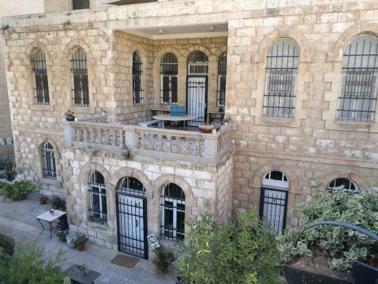 Dar Al-Anda Art Gallery